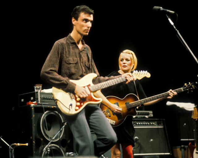 BERKELEY, UNITED STATES - OCTOBER 22: David Byrne and Tina Weymouth of Talking Heads performing at Zellerbach Auditorium in Berkeley, CA on October 22, 1980. (Photo by Clayton Call/Redferns)